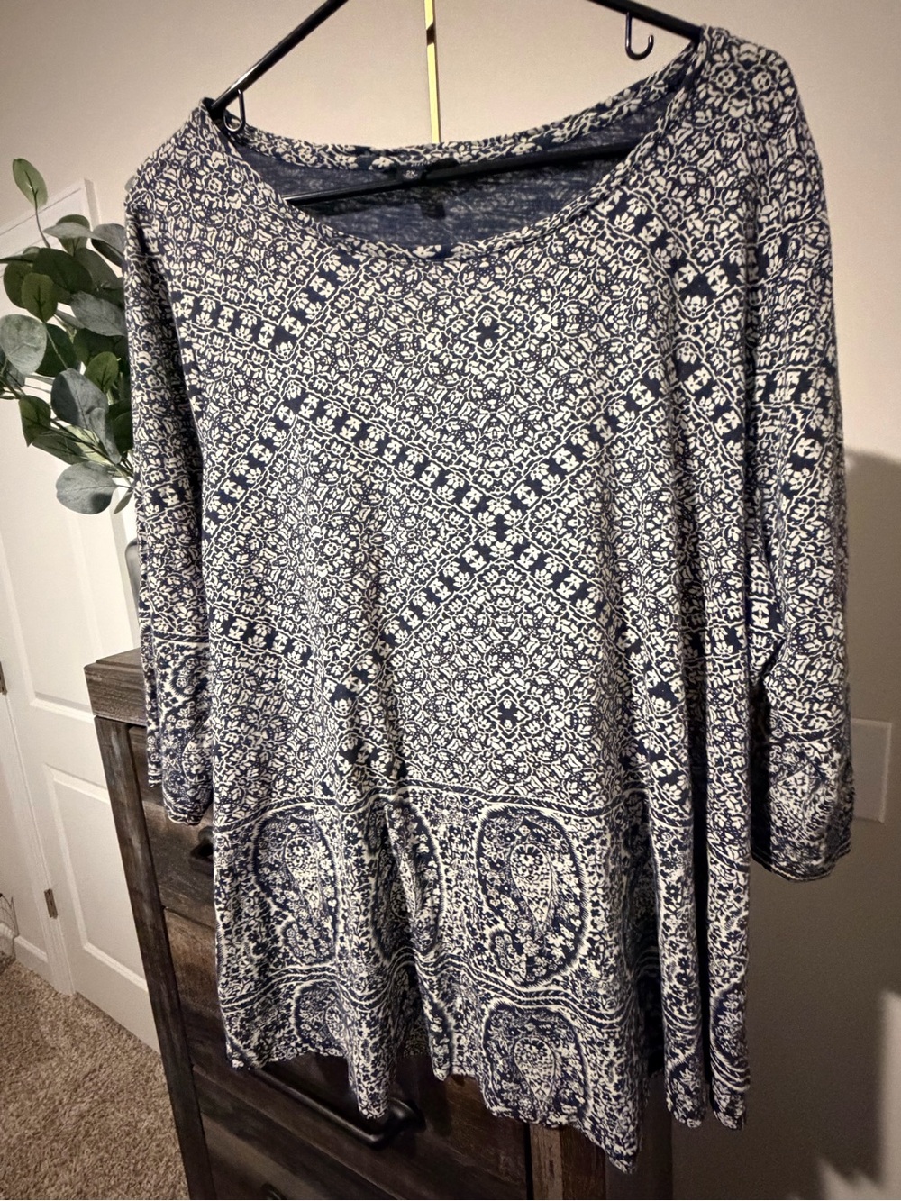 Lucky Brand Plus Size Women's Modal Cotton Blend Navy & White Paisley Print Top - Picture 1 of 7